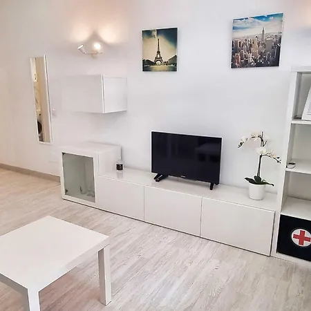 Marino Ii 206. Great Second-line To The In Centre. Apartment